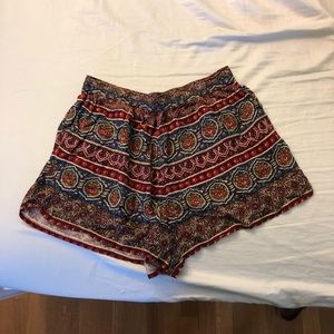 Flowy patterned shorts